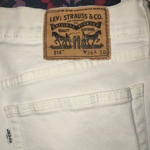 Men White Levi’s Pants